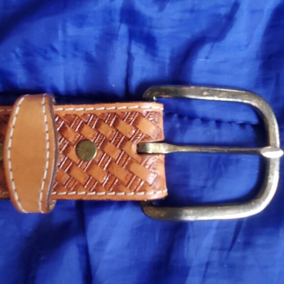 NOS Vtg Mens 42 Belt "Circle Y of Yokum" of Texas Hand Made Tooled Leather Texas - Picture 6 of 8